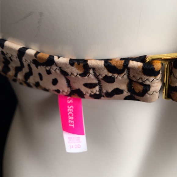 Pink by VS - Cheetah Print Bikini Top Size 34DD - Picture 7 of 7